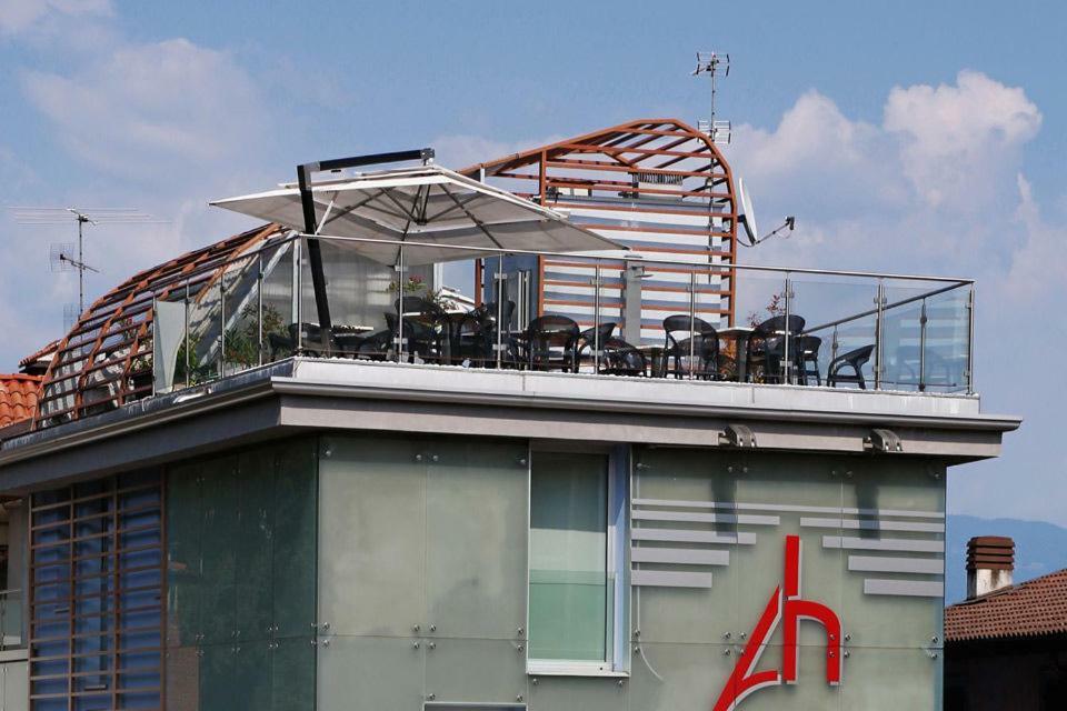 Atelier Hotel Design Gardone Riviera Extérieur photo